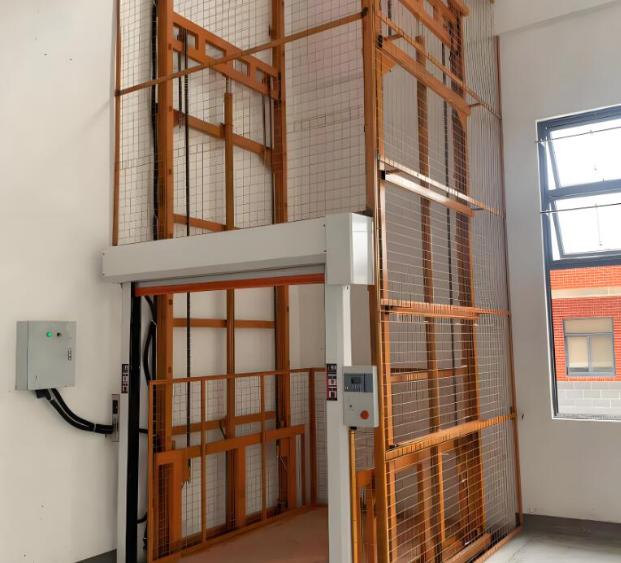 相山升降货梯是特种设备码