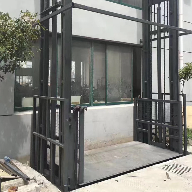 相山5吨室外升降货梯